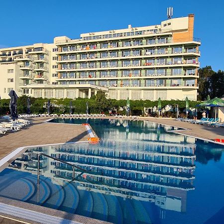 Hotel Comandor Mamaia Exterior photo