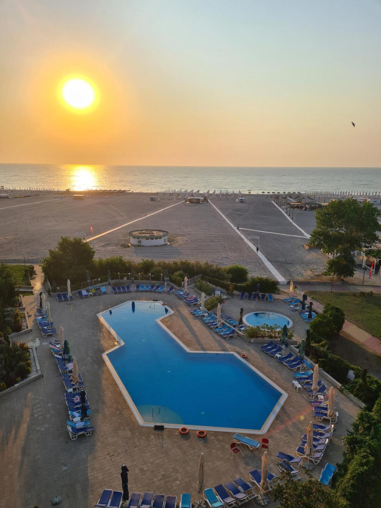 Hotel Comandor Mamaia Exterior photo
