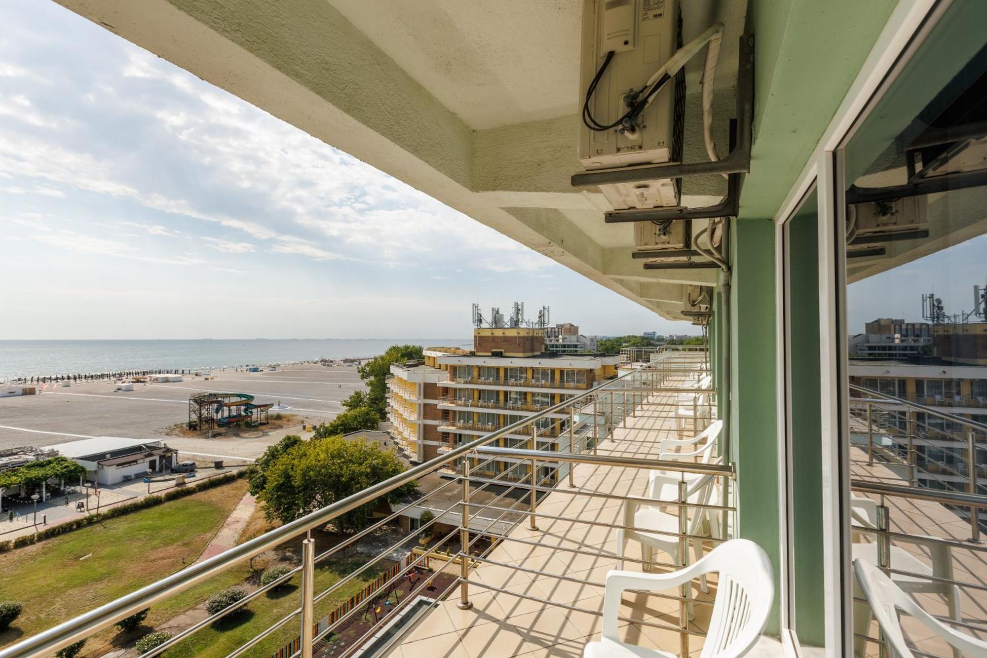 Hotel Comandor Mamaia Exterior photo