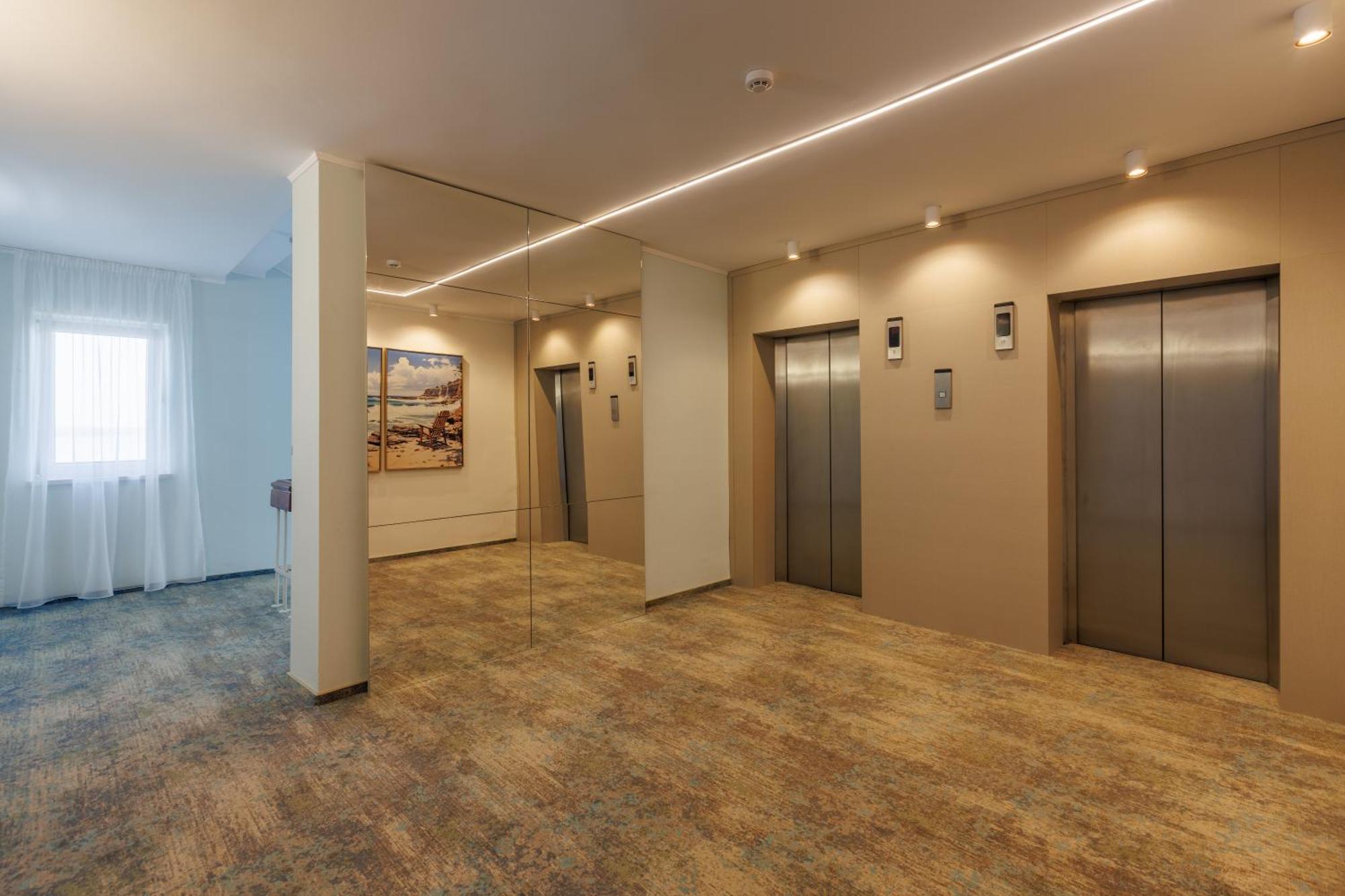 Hotel Comandor Mamaia Exterior photo