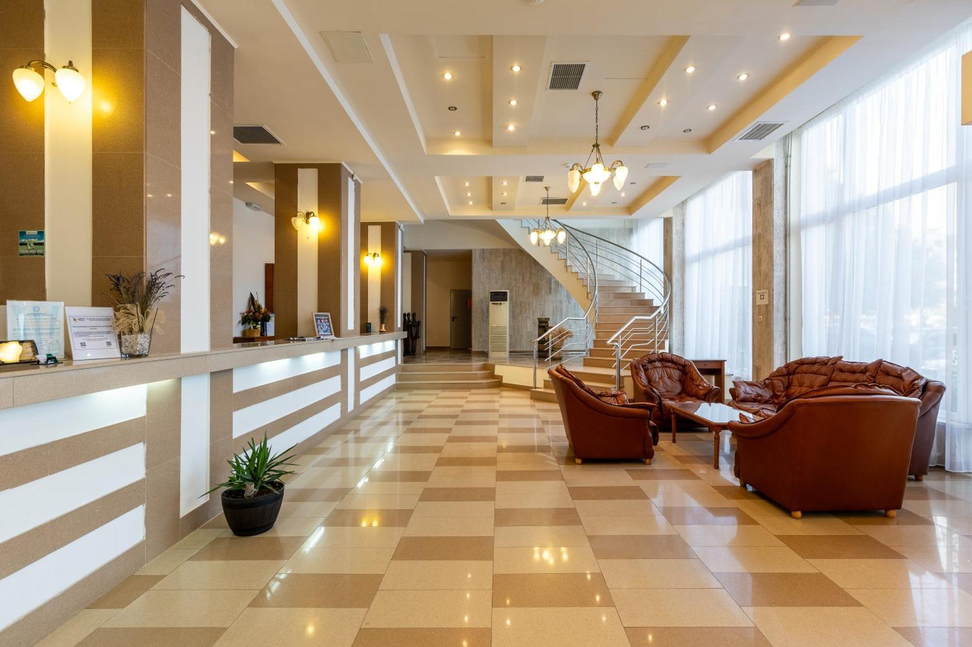 Hotel Comandor Mamaia Exterior photo