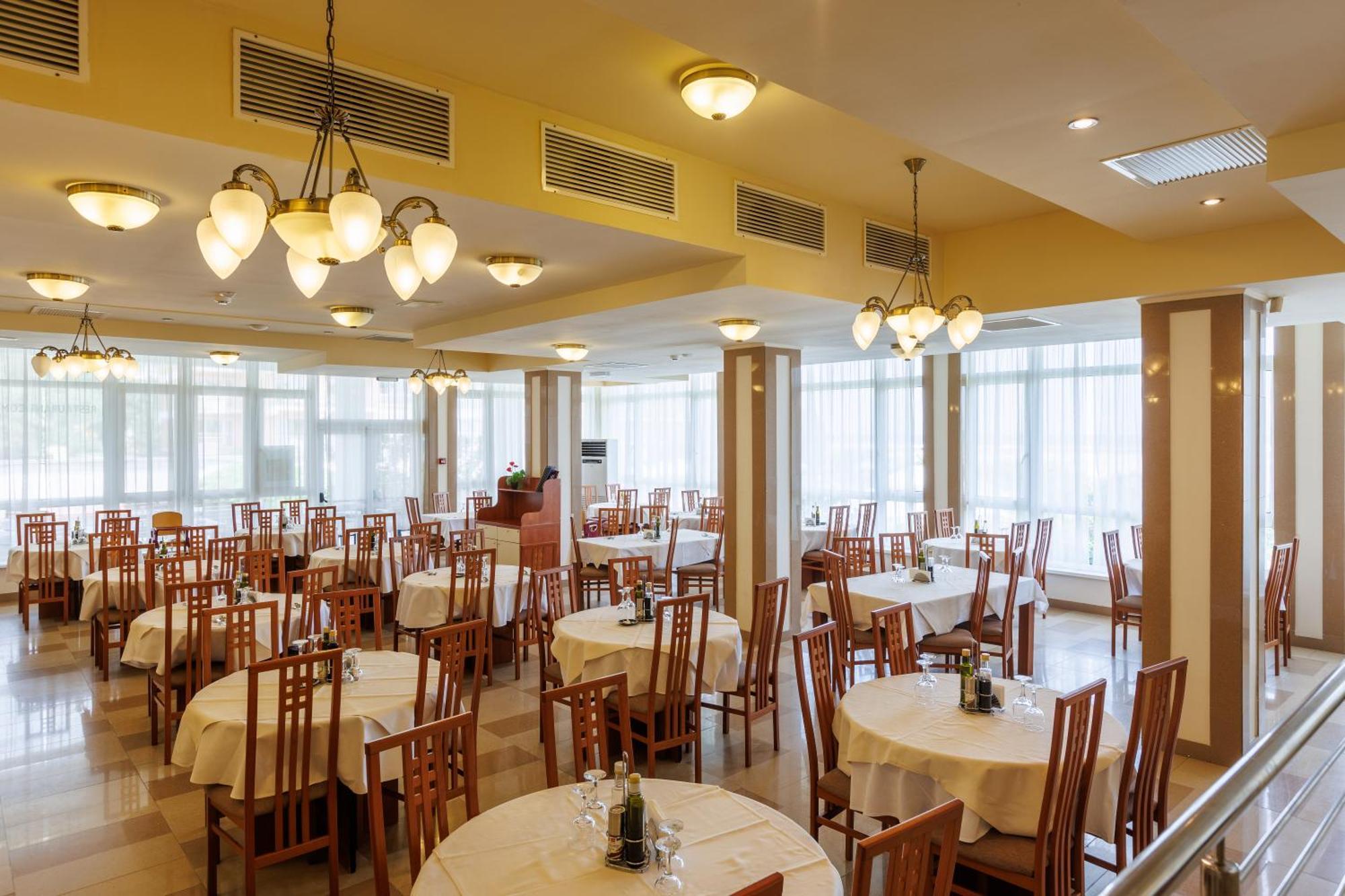 Hotel Comandor Mamaia Exterior photo